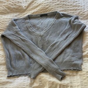 Brandy Melville light blue cropped sweater 💙 S/M